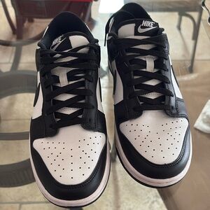 Women’s Nike Dunk Low black and white